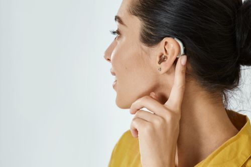 hearing-aid-centre-kochi-home-services-hearing-aid-trial